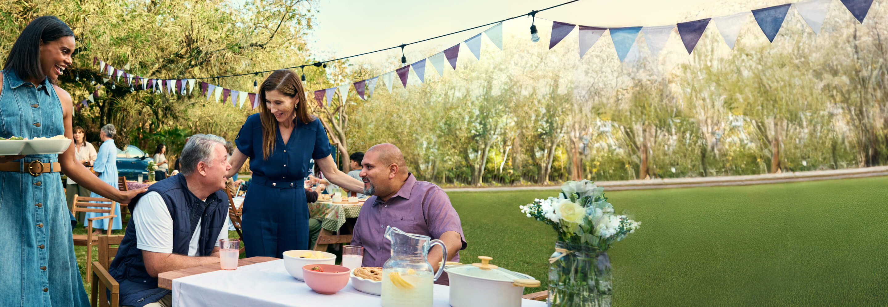 Tennis legend Monica Seles joins members of the gMG community for a picnic.